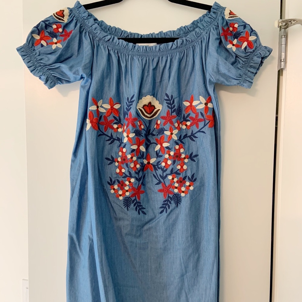 Off the shoulder floral embroidered dress